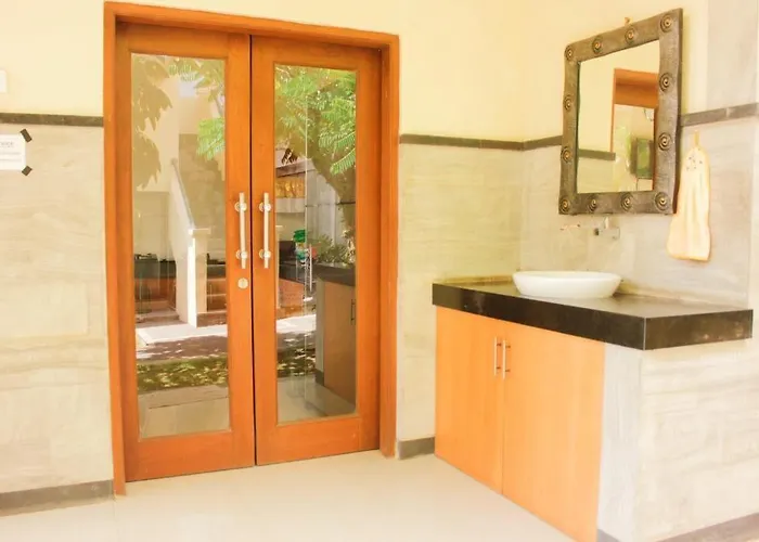 Guest house Santi Canggu (Bali)
